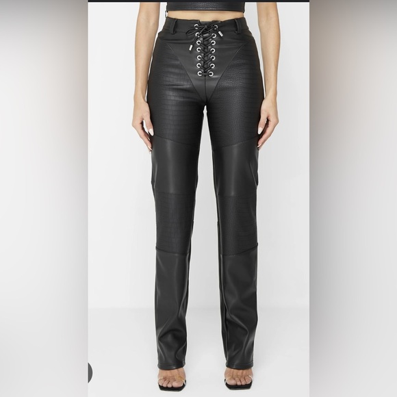 Maniere De Voir Black Leather Croc Lace-Up Pants - Picture 1 of 7